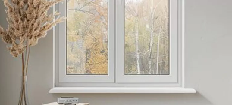 Vinyl Window Stool in Spring Hill, FL